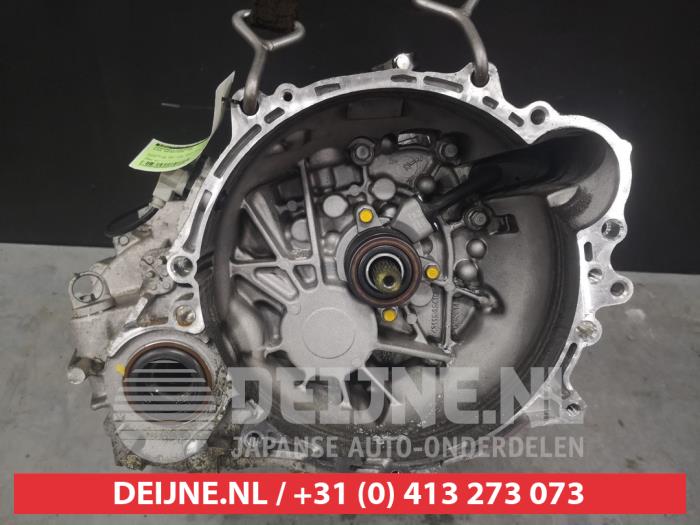 Gebruikte Versnellingsbak Kia Sportage (QL) 1.6 CRDi 16V 116 Prijs € 750,00 Margeregeling aangeboden door V.Deijne Jap.Auto-onderdelen BV