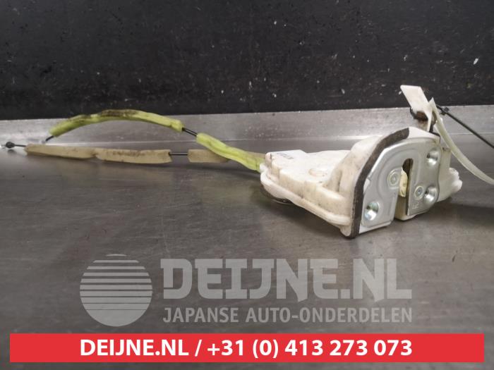Mazda CX-5 Deurslot Mechaniek 4Deurs rechts-voor O493091