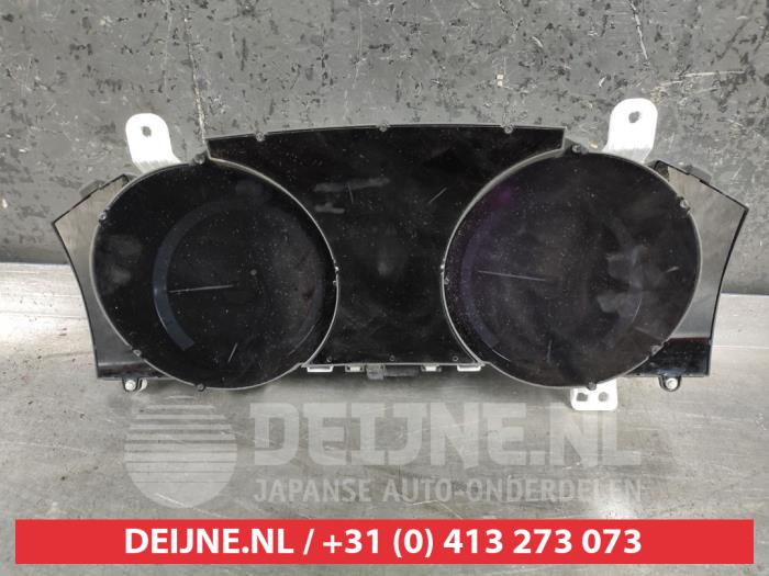 Toyota Landcruiser Tacho - Kombiinstrument KM O493127