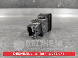 Toyota Landcruiser Sperrdifferential Schalter O493131 foto 2