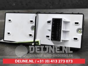 Kia Stonic Kombischalter Fenster O493196 foto 2
