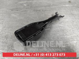 Gebruikte Regensensor Toyota Auris (E15) 1.4 D-4D-F 16V Prijs € 30,00 Margeregeling aangeboden door V.Deijne Jap.Auto-onderdelen BV