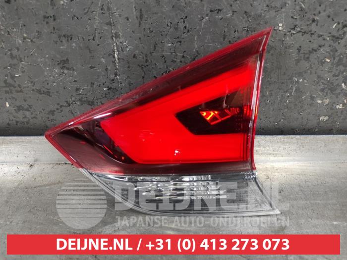 Nissan X-Trail Achterklep reflector rechts O493501