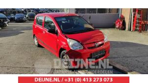 Daihatsu Cuore Tür 4-türig rechts vorne O493791 foto 2