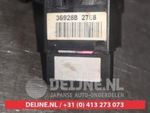 Nissan Micra Ruitenwis Schakelaar O494114 foto 3