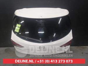Mazda 3 Tailgate O494228 photo 2