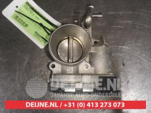 Gebruikte Gasklephuis Hyundai i20 (GBB) 1.2i 16V Prijs € 75,00 Margeregeling aangeboden door V.Deijne Jap.Auto-onderdelen BV