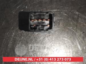 Hyundai IX20 ASR switch O494779 photo 2
