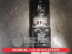 Mazda 323F Kombischalter Fenster O495333 foto 2
