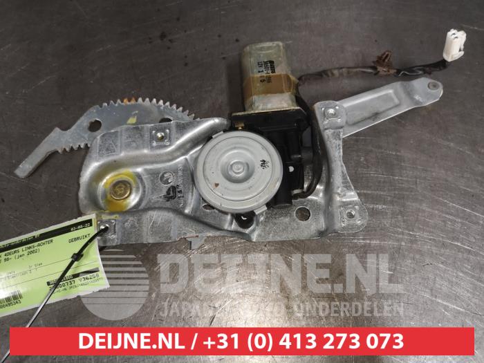 Mazda 323F Fenstermechanik 4-türig links hinten O495343
