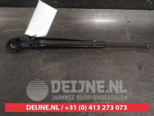 Hyundai I30 Scheibenwischerarm hinten O495442 foto 2