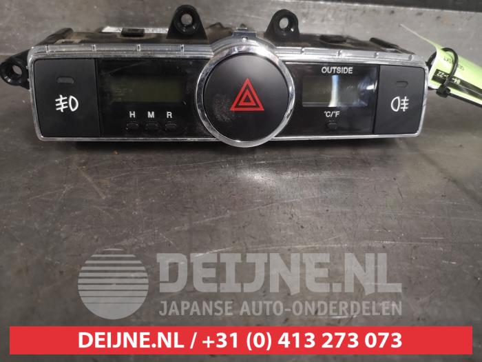 Hyundai Coupe Paniekverlichtings Schakelaar O495504
