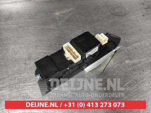 Chevrolet Captiva Multi-functional window switch O495526 photo 3