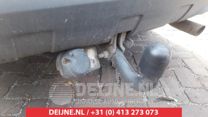 Chevrolet Captiva Trekhaak O495540