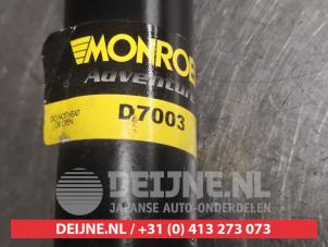 Mitsubishi Pajero Stoßdämpfer links hinten O495648 foto 3