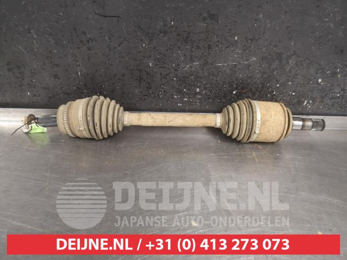 Mitsubishi Pajero Aandrijfas rechts-achter O495652