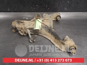 Mitsubishi Pajero Querlenker unten rechts vorne O495674 foto 2