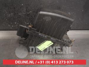 Gebruikte Luchtfilterhuis Hyundai iX35 (LM) 2.0 16V Prijs € 50,00 Margeregeling aangeboden door V.Deijne Jap.Auto-onderdelen BV