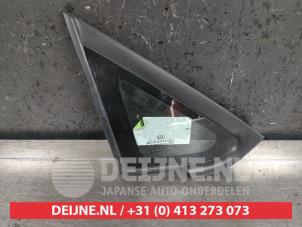Kia Carens Quarter light, front right O495992 photo 2