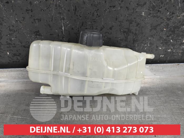 Nissan Micra Ausgleichsbehälter O496085