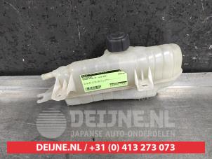 Nissan Micra Ausgleichsbehälter O496085 foto 2