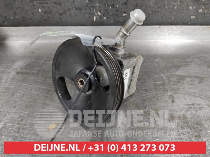 Gebruikte Servopomp Nissan Primera Traveller (W12) 1.8 16V Prijs € 50,00 Margeregeling aangeboden door V.Deijne Jap.Auto-onderdelen BV