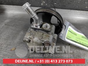 Nissan Primera Stuurbekrachtiging Pomp O496113 foto 2