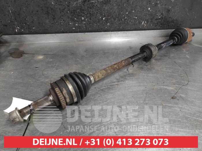 Nissan Primera Front drive shaft, right O496122