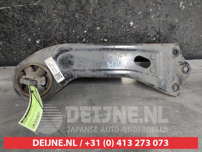 Hyundai Tucson Rear wishbone, right O496296
