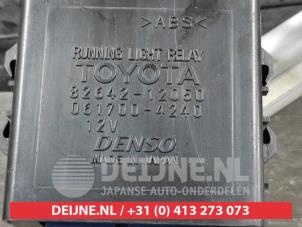 Toyota Yaris Lighting relay O496331 photo 2
