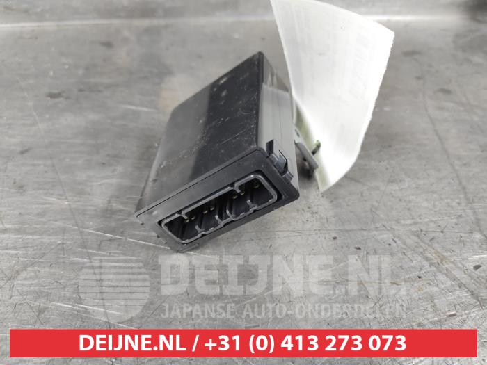 Toyota Yaris Computer Kachel O496343