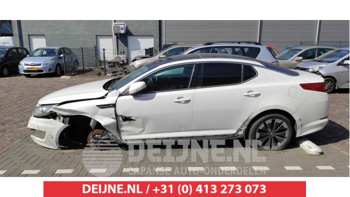 Kia Optima Türscheibe 4-türig links hinten O496375