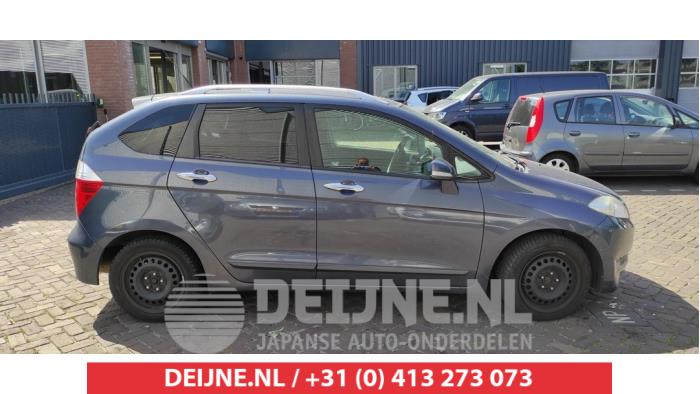 Honda FR-V Front door 4-door, right O496472