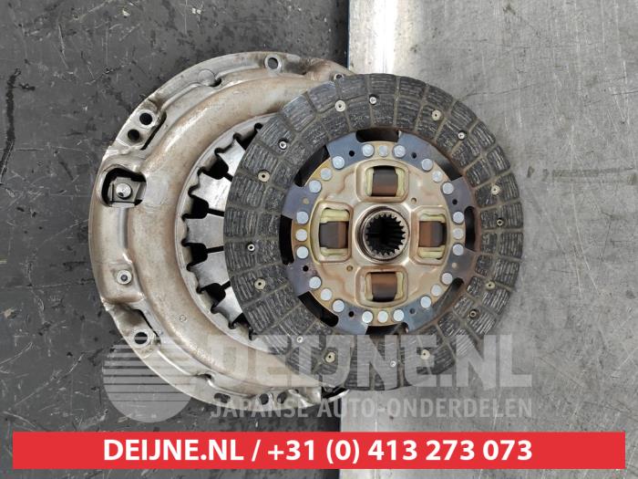 Gebruikte Koppelingsset (compleet) Lexus IS (E1) 200 2.0 24V Prijs € 25,00 Margeregeling aangeboden door V.Deijne Jap.Auto-onderdelen BV