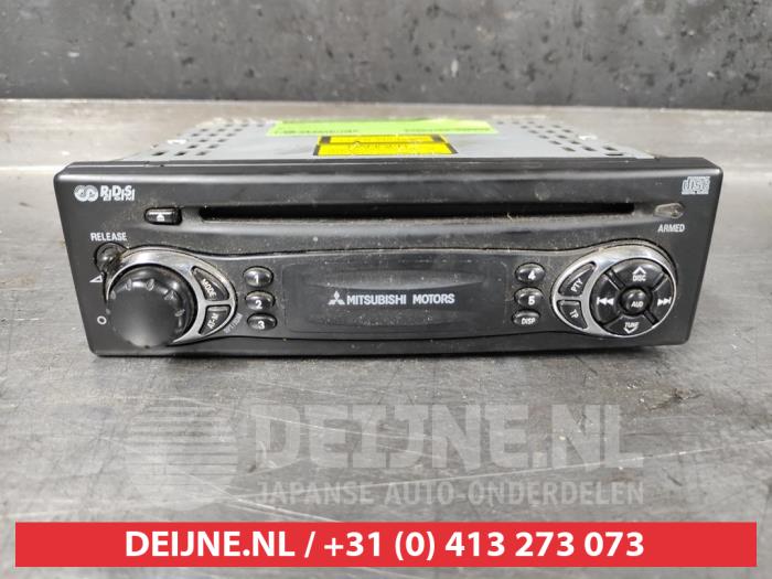 Mitsubishi Pajero Radio O497274