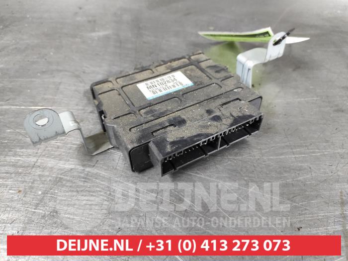 Gebruikte Computer ABS Mitsubishi Pajero Hardtop (V6/7) 3.2 DI-D 16V Prijs € 75,00 Margeregeling aangeboden door V.Deijne Jap.Auto-onderdelen BV