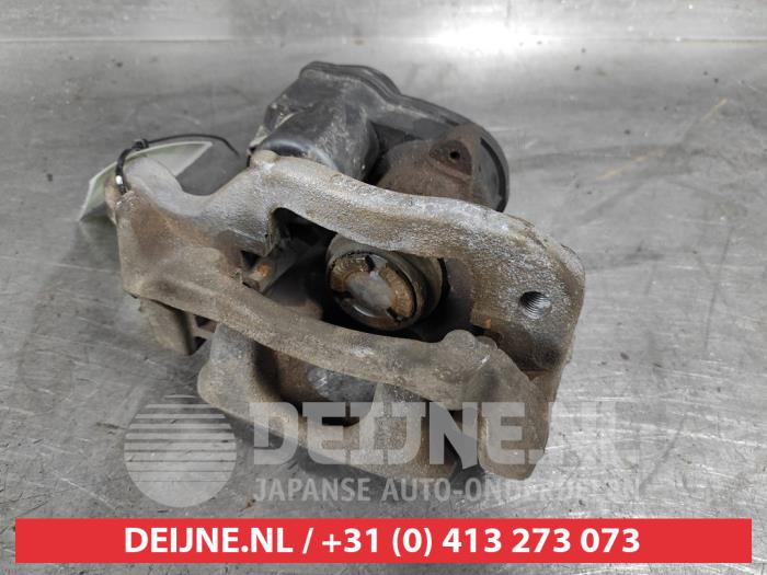 Nissan Qashqai Remklauw (Tang) rechts-achter O497613