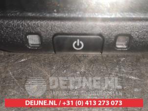 Toyota Auris Binnenspiegel O497941 foto 2