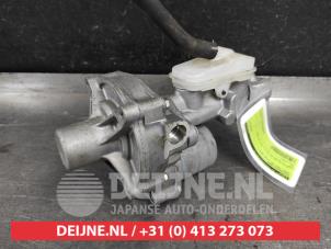 Honda Jazz Hoofdremcilinder O498002 foto 2