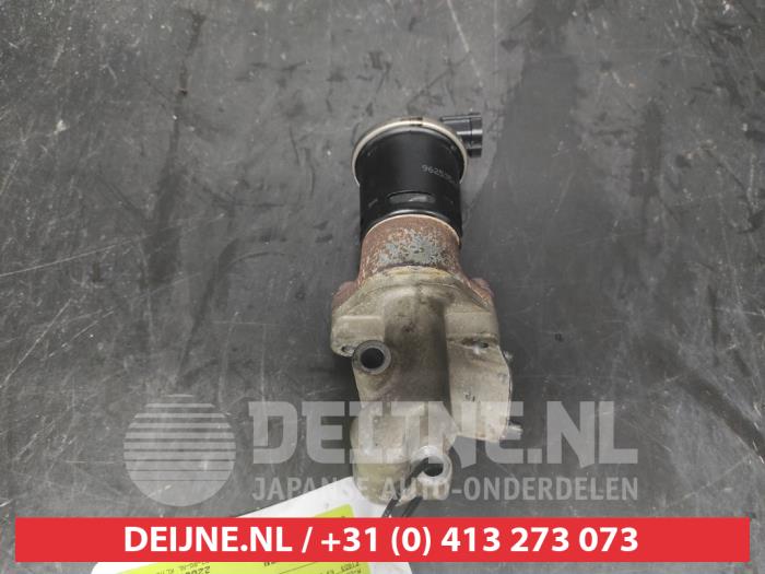 Gebruikte Uitlaat gasklep (EGR) Chevrolet Nubira Wagon (J100) 1.6 16V Prijs op aanvraag aangeboden door V.Deijne Jap.Auto-onderdelen BV