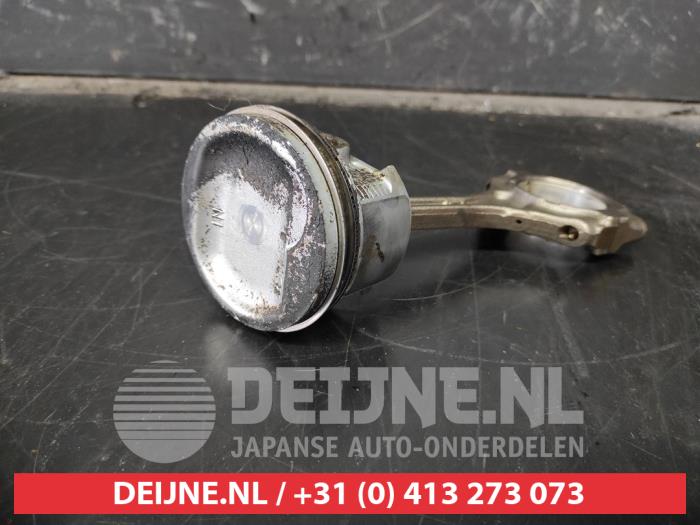 Gebruikte Zuiger Honda Civic (FK/FN) 1.4 i-Dsi Prijs € 75,00 Margeregeling aangeboden door V.Deijne Jap.Auto-onderdelen BV