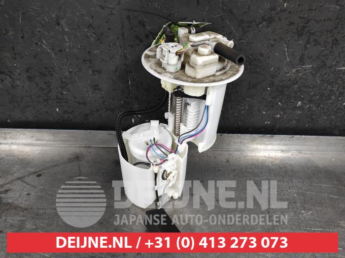 Gebruikte Tank element Pomp Toyota Verso 1.8 16V VVT-i Prijs € 75,00 Margeregeling aangeboden door V.Deijne Jap.Auto-onderdelen BV