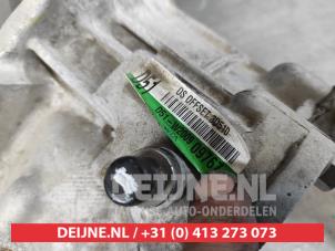 Kia Sportage Tussenbak 4x4 O498247 foto 3