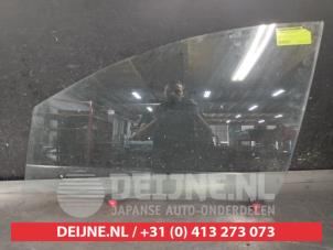 Toyota Avensis Verso Türscheibe 4-türig links vorne O498330 foto 2
