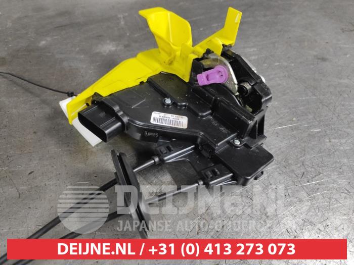 Kia Niro Deurslot Mechaniek 4Deurs links-voor O498561
