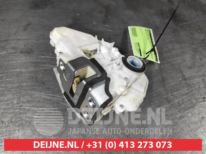 Honda CR-V Deurslot Mechaniek 4Deurs rechts-voor O498620