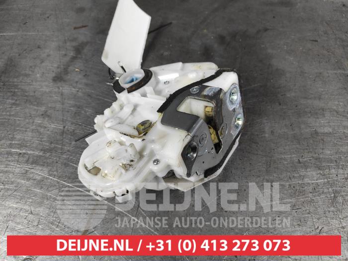 Honda CR-V Deurslot Mechaniek 4Deurs rechts-achter O498621