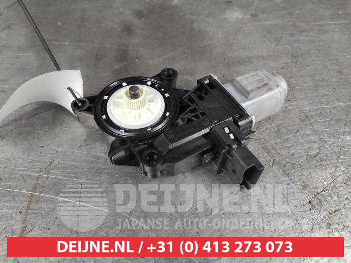 Kia Niro Door window motor O498644