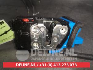 Hyundai Veloster Türschlossmechanik 4-türig rechts hinten O498743 foto 2