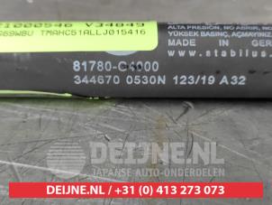 Hyundai I30 Rear gas strut, right O498882 photo 2